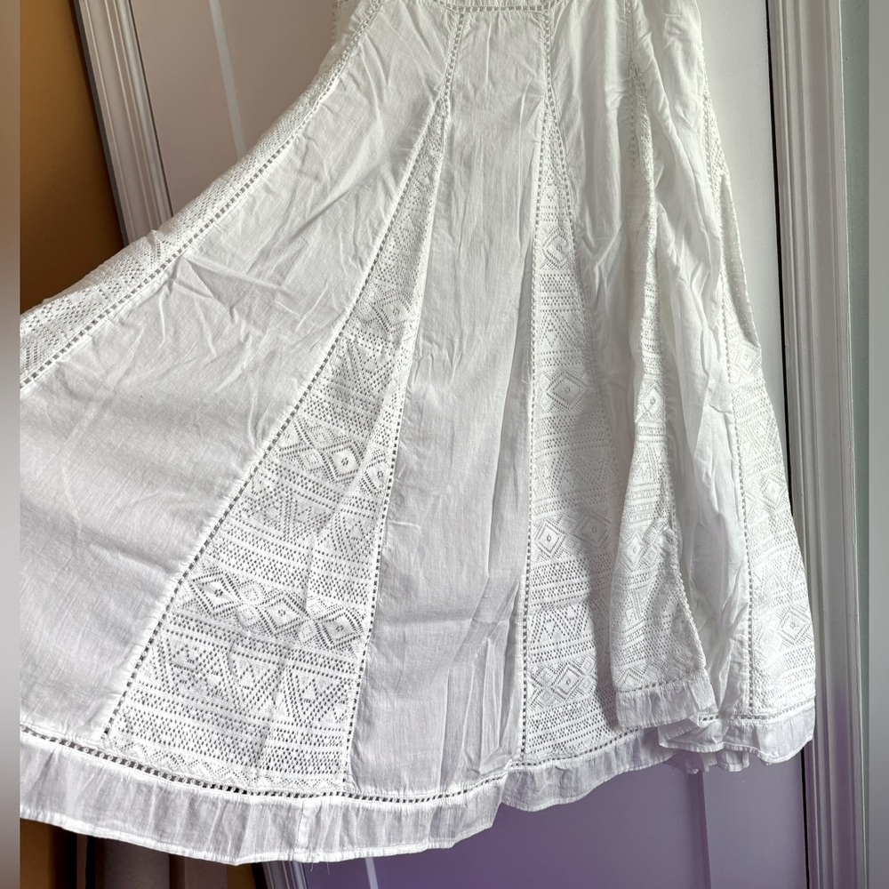 White maxi skirt with embroidered panels